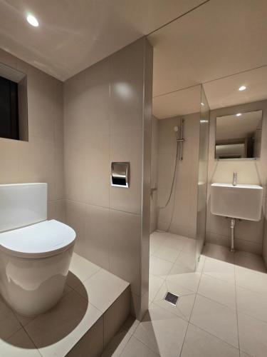 Ένα μπάνιο στο Heyhome Seochon, Semi-Basement