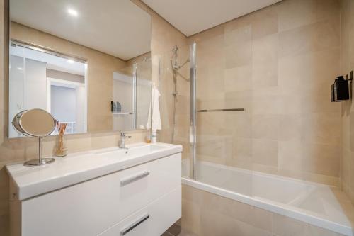HolidaysPT - Sunset At Lux Terrace - 2 Bedroom Apt