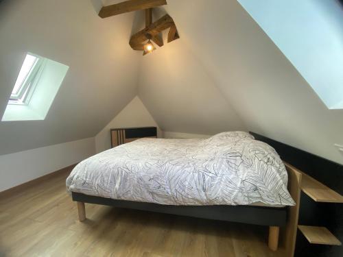 Postel nebo postele na pokoji v ubytování Gîte de Vareilles