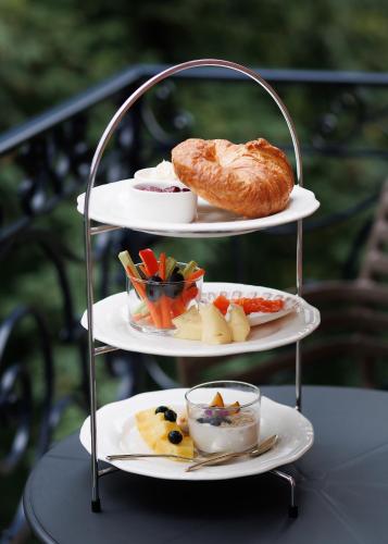 Jídlo v hotelu nebo okolí