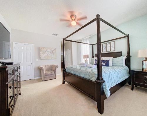 Ένα ή περισσότερα κρεβάτια σε δωμάτιο στο Tranquil Lake