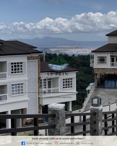 Naturlandskabet i nærheden af lejlighedshotellet