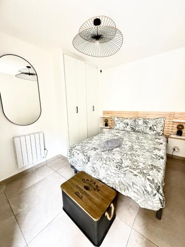 Appartement cosy avec terrasse, proche plages & Palais