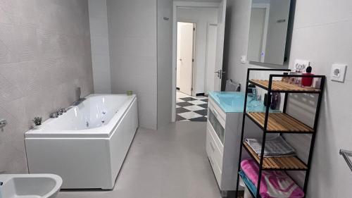 Koupelna v ubytování Planta Baja en La Zenia Beach