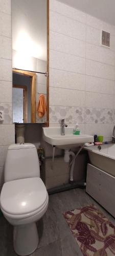 Ένα μπάνιο στο Сдам 2-х комнатную квартиру