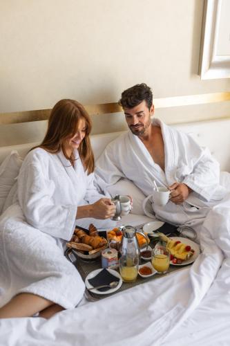 Jídlo v hotelu nebo okolí