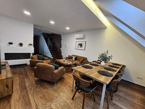 A seating area at Three Stories Apartment in Old City center with Castle view and Terrace