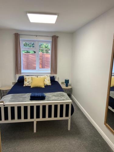 Katil atau katil-katil dalam bilik di Wyndham studio