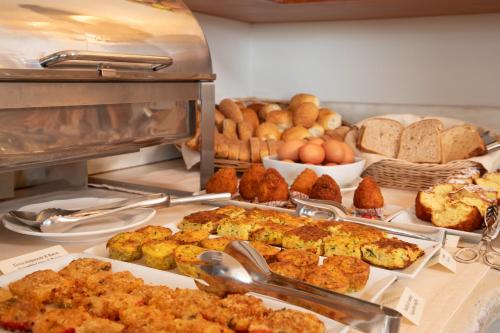 Jídlo v hotelu nebo okolí