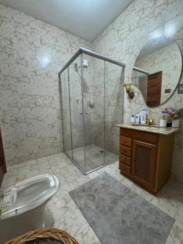 Koupelna v ubytování Charming Colonial Countryside Home with Wifi