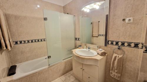 Beach apartment at Meia Praia