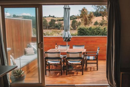 Balkón nebo terasa v ubytování GARDEN HOUSE VILLA - Tasman, Nelson