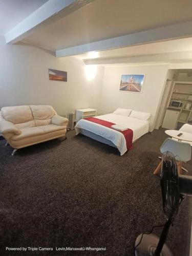 Katil atau katil-katil dalam bilik di The Cave Motel