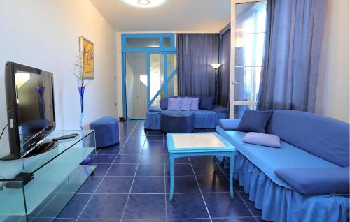 Cozy Apartment In Banjole With Wifi