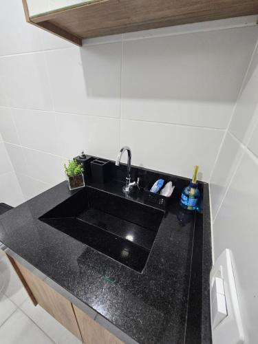 Kuchyň nebo kuchyňský kout v ubytování Wood One - Apto com varanda e Fácil acesso ao Metrô e Expo Imigrantes