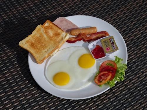 Jídlo v hotelu nebo okolí