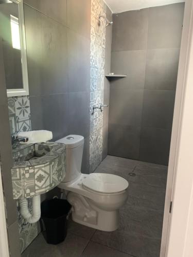 Koupelna v ubytování Posada CasaBlanca