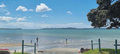 Gallery image of HOME AWAY HOME IN Howick East Auckland in Auckland