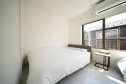 East House Higashi-Nakano