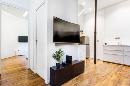 Peaceful apartment - 1BR 4P - Eiffel Tower