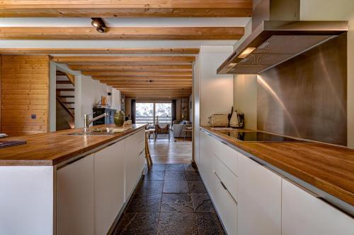 Η κουζίνα ή μικρή κουζίνα στο Chalet Panaga