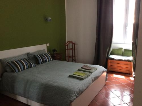 Green Suite