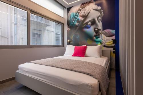 Morfes studio at historic center-near Acropolis