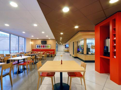 Εστιατόριο ή άλλο μέρος για φαγητό στο B&B Hotel Prague City