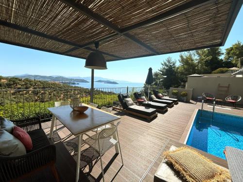 Superior 3-Bedroom Villa Cassiope with Private Pool and Breathtaking Sea Views