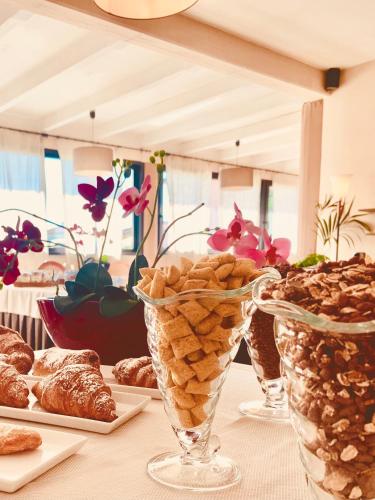 Đồ ăn tại/gần khách sạn