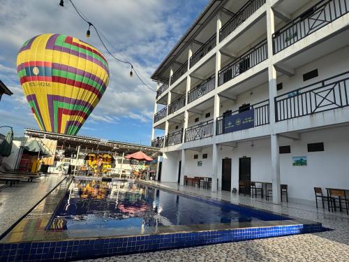 Vang Vieng Santara Backpackers Hostel