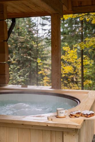 Chata pod Nosalem - Domek z jacuzzi z bala w Zakopanym