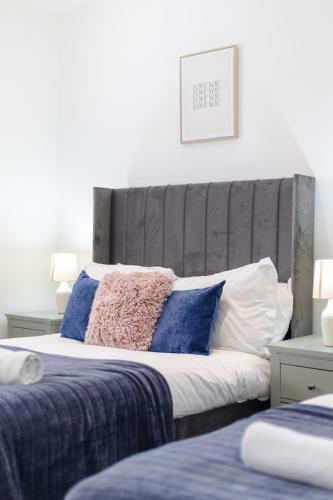Bespoke Apartments Near Cardiff City Centre Free Parking photo 105