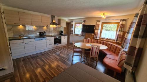 Kuchyň nebo kuchyňský kout v ubytování Lipperhof