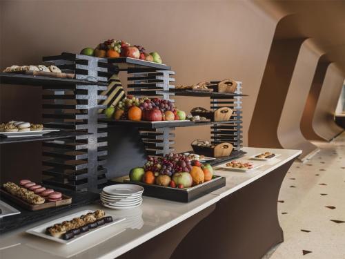 Toit hotelli aladel või selle läheduses