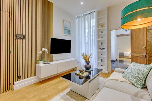 Chic Paris flat near Luxembourg garden and Odéon