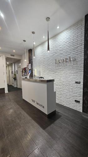 Hostal Lauria