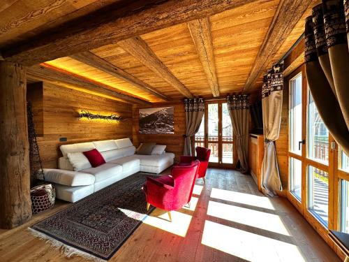 Гостиная зона в Alpine Escape 3