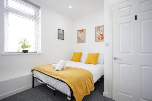 Bespoke Apartments Near Cardiff City Centre Free Parking photo 11