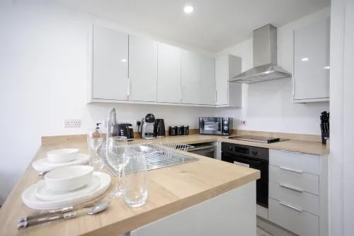 Bespoke Apartments Near Cardiff City Centre Free Parking photo 56