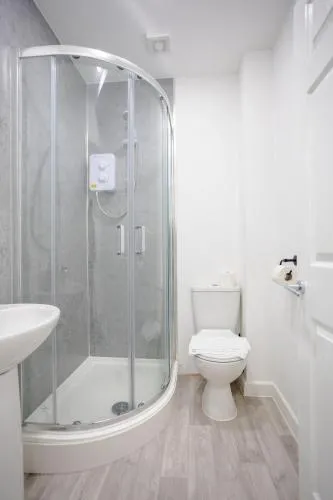 Bespoke Apartments Near Cardiff City Centre Free Parking photo 52