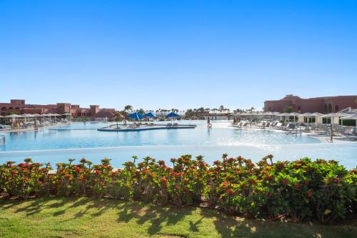 Pickalbatros Laguna Vista Aqua Park - 24 HRS All Inclusive — Pool view