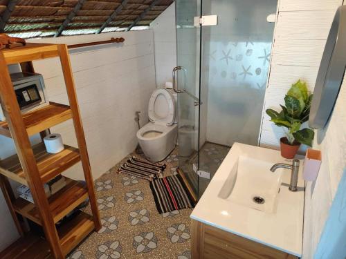 Koupelna v ubytování Koh Phaluai beach cottage