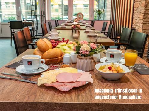 Jídlo v hotelu nebo okolí