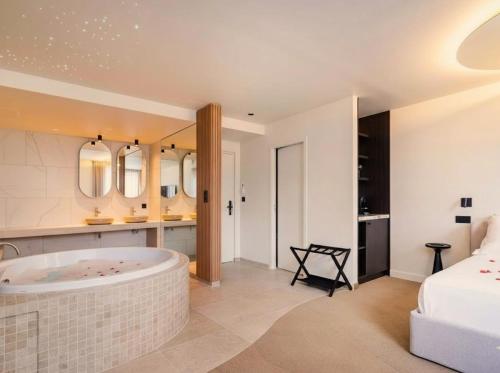 Love Room avec balnéo-Le cocon parfait pour deux