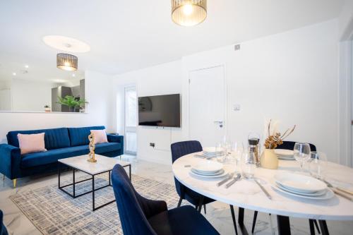 Bespoke Apartments Near Cardiff City Centre Free Parking photo 144