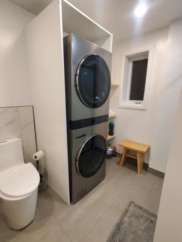 Ένα μπάνιο στο Longueuil Cozy spot