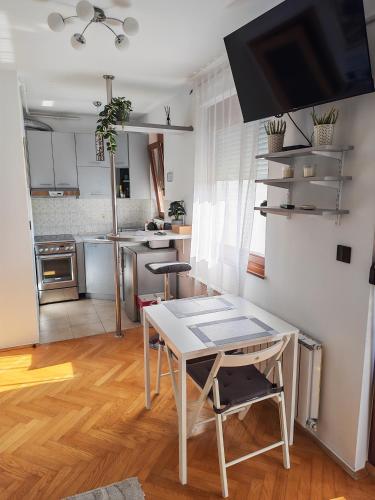 Studio apartman M Ravnice, Zagreb, Maksimir