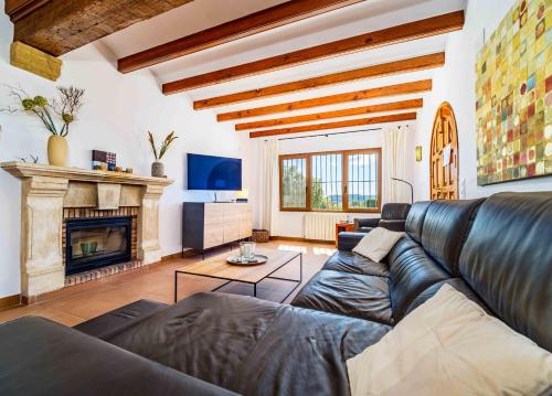 Villa Llamedos Montgo Javea by Rock Rentals