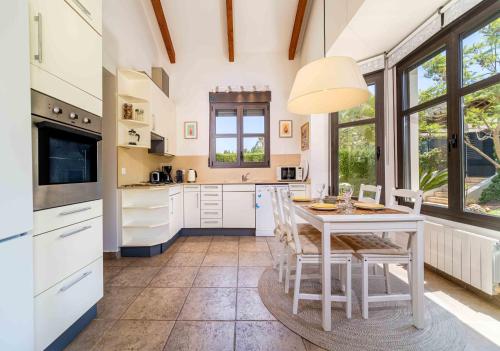 Villa Abaesko by Rock Rentals